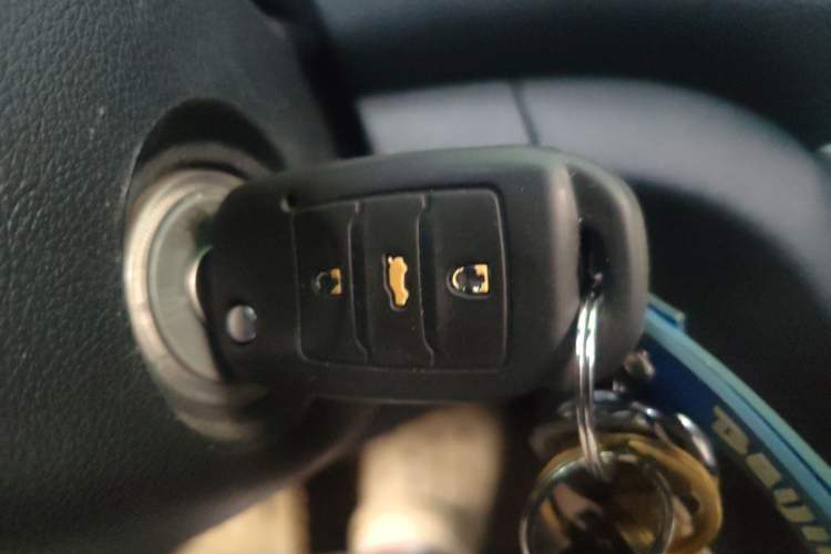 Used CHANGAN Eado 2013 1.6L Automatic Junku Model China IV Standard Vehicle Key