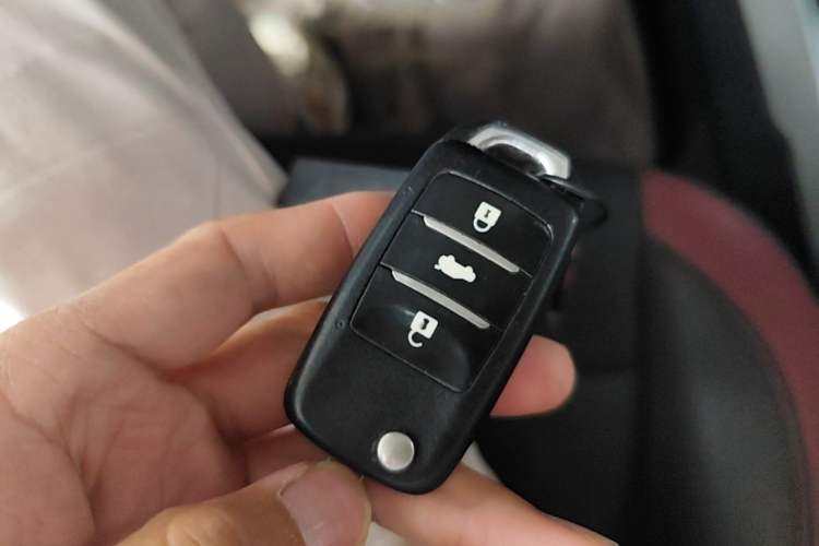 Used CHANGAN Eado 2013 1.6L Manual Junkuo Model China IV Standard Vehicle Key