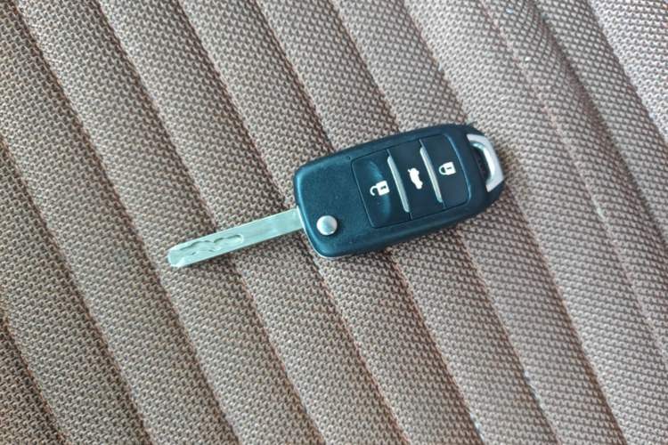 Used CHANGAN Eado 2013 1.6L Automatic Junku Model China IV Standard Vehicle Key