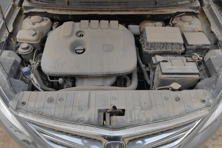 Used CHANGAN Eado 2013 1.6L Manual Luxury Model China V Standard Engine Bay