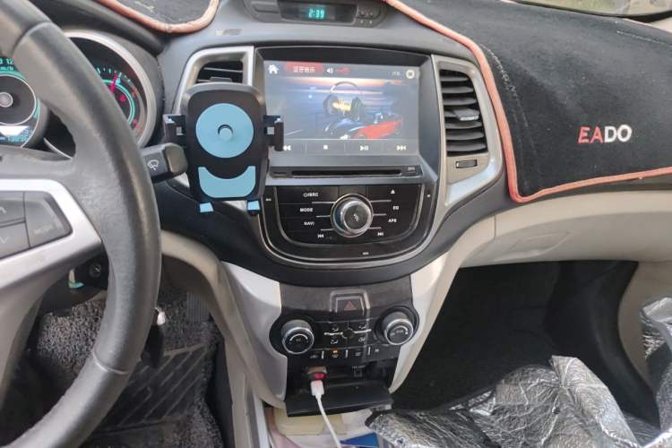 Used CHANGAN Eado 2014 1.6L Manual Luxury Model Audio And AC Panel