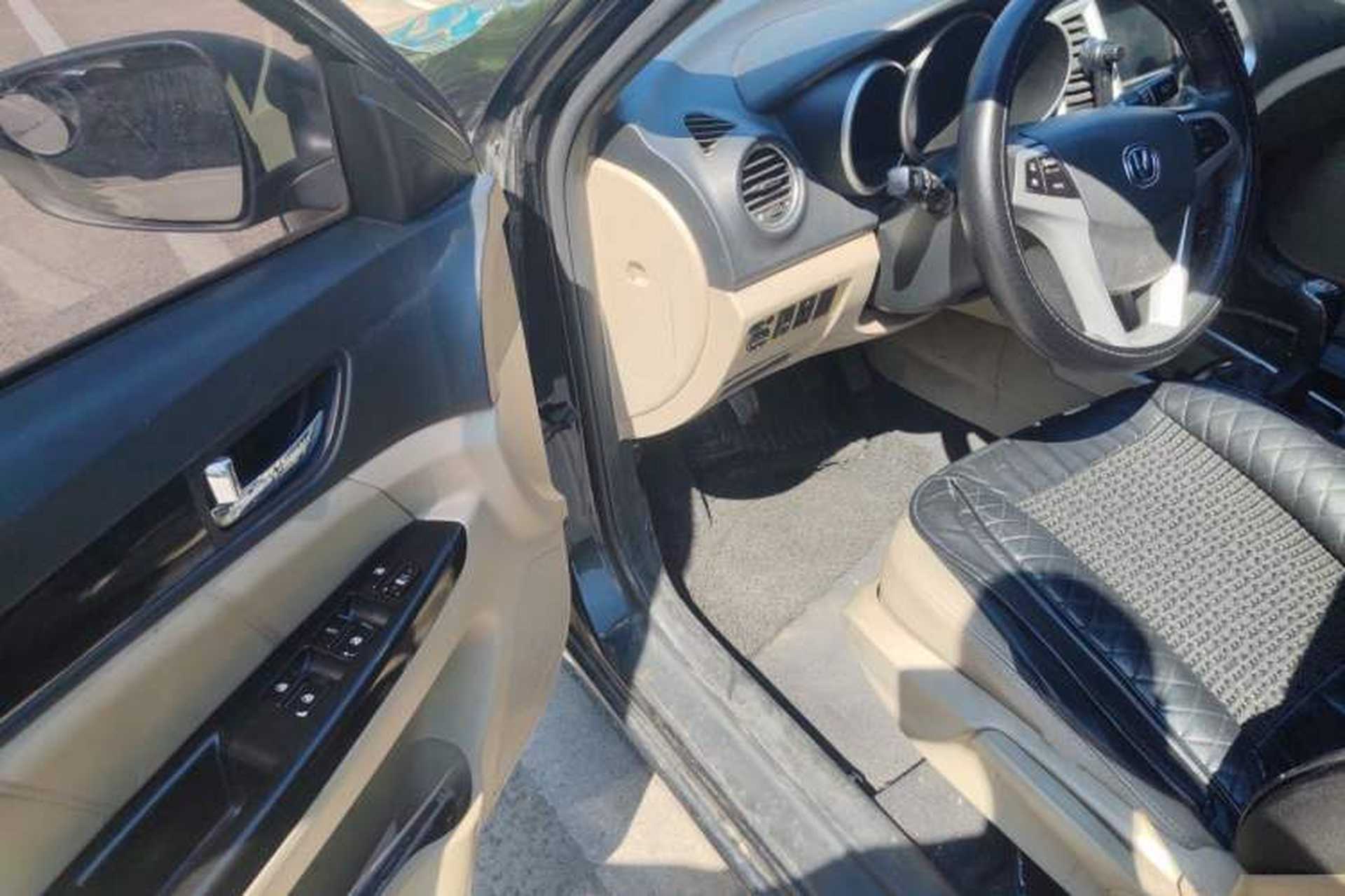 Used CHANGAN Eado 2014 1.6L Manual Luxury Model Driver Seat