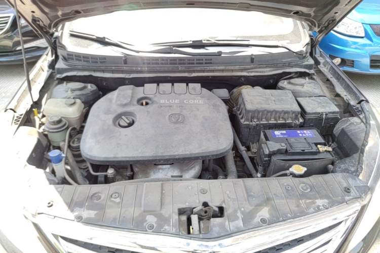 Used CHANGAN Eado 2014 1.6L Manual Luxury Model Engine Bay