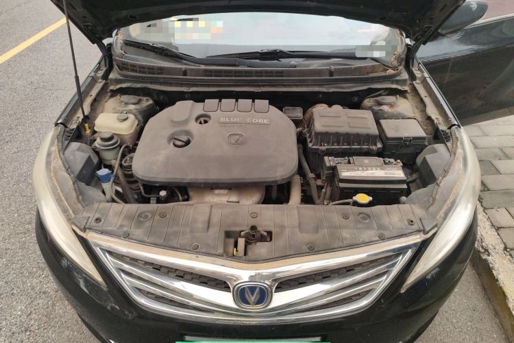 Used CHANGAN Eado 2014 1.6L Manual Luxury Model Engine Bay