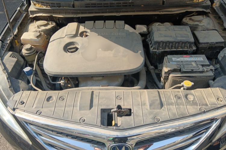 Used CHANGAN Eado 2014 1.6L Automatic Luxury Model Engine Bay