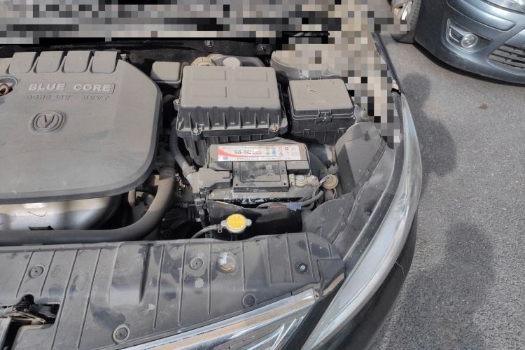 Used CHANGAN Eado 2014 1.6L Manual Luxury Model Engine Bay Left