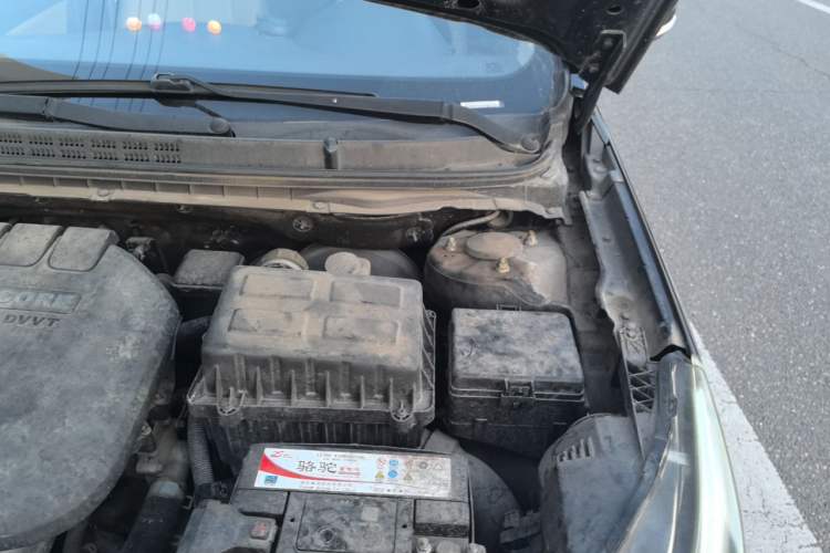 Used CHANGAN Eado 2014 1.6L Manual Luxury Model Engine Bay Left