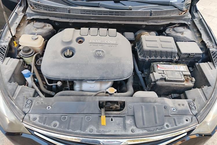 Used CHANGAN Eado  Engine Bay