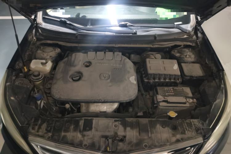 Used CHANGAN Eado 2014 1.6L Manual Luxury Model Engine Bay