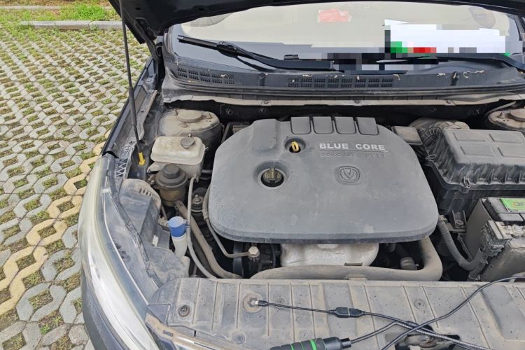 Used CHANGAN Eado 2014 1.6L Manual Elite Version Engine Bay Right