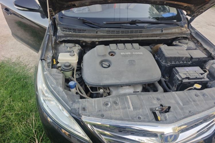Used CHANGAN Eado 2014 1.6L Manual Luxury Model Engine Bay Right