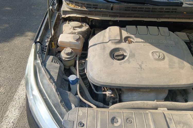 Used CHANGAN Eado 2014 1.6L Automatic Luxury Model Engine Bay Right