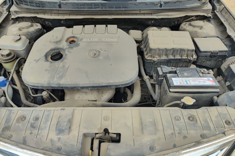 Used CHANGAN Eado 2014 1.6L Manual Luxury Model Engine Bay