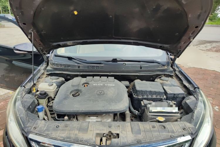 Used CHANGAN Eado 2014 1.6L Manual Luxury Model Engine Bay