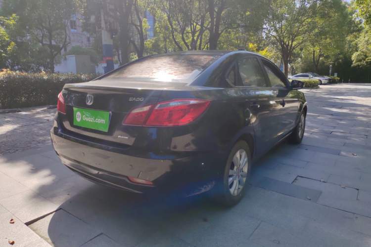 Used CHANGAN Eado 2014 1.6L Manual Luxury Model Exterior 4