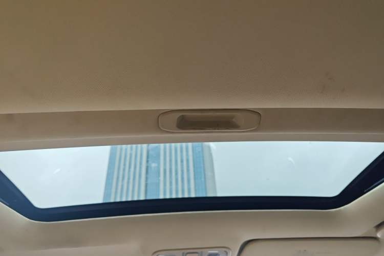 Used CHANGAN Eado 2014 1.6L Manual Elite Version Headliner