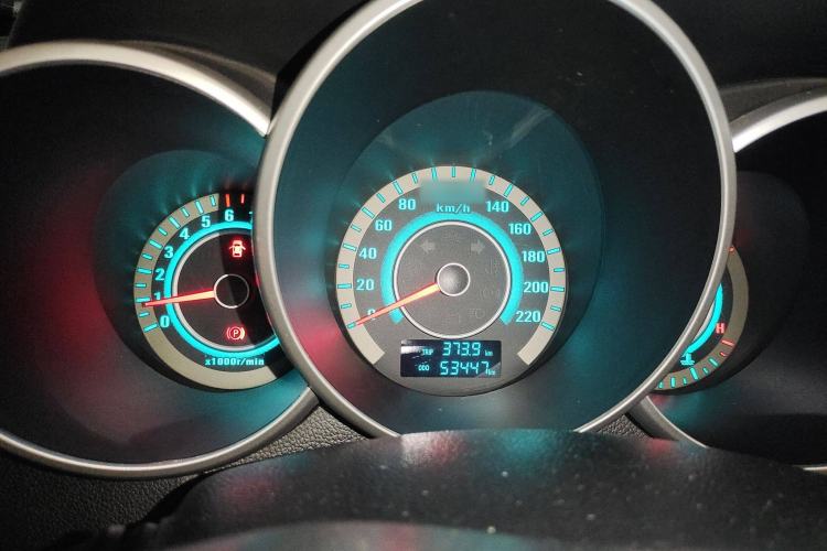 Used CHANGAN Eado 2014 1.6L Manual Luxury Model Instrument Cluster