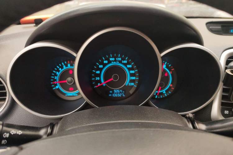 Used CHANGAN Eado 2014 1.6L Manual Luxury Model Instrument Cluster