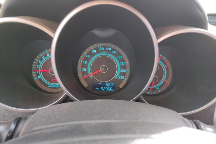 Used CHANGAN Eado 2014 1.6L Manual Luxury Model Instrument Cluster