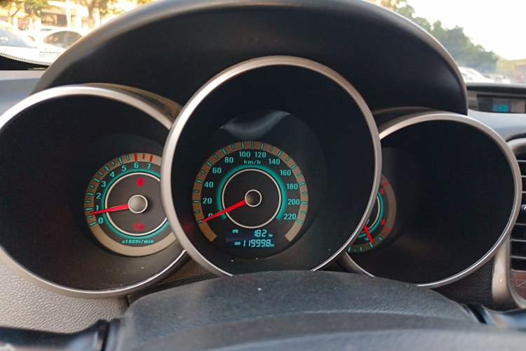 Used CHANGAN Eado  Instrument Cluster