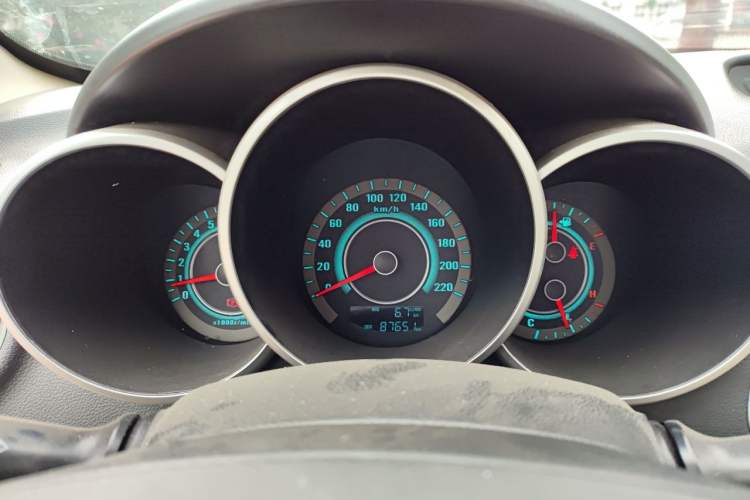 Used CHANGAN Eado 2014 1.6L Manual Luxury Model Instrument Cluster