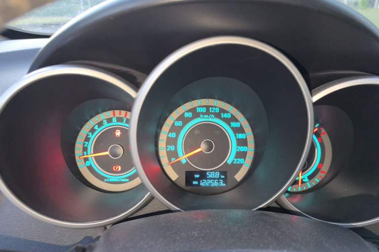 Used CHANGAN Eado 2014 1.6L Manual Luxury Model Instrument Cluster