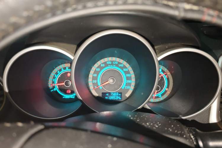 Used CHANGAN Eado 2014 1.6L Manual Luxury Model Instrument Cluster