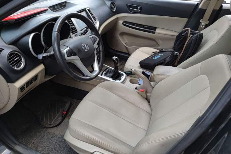 Used CHANGAN Eado 2014 1.6L Manual Luxury Model Left Front Seat