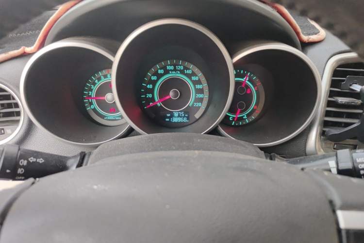 Used CHANGAN Eado 2014 1.6L Manual Luxury Model Odometer Close Up