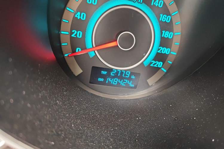 Used CHANGAN Eado 2014 1.6L Manual Luxury Model Odometer Close Up