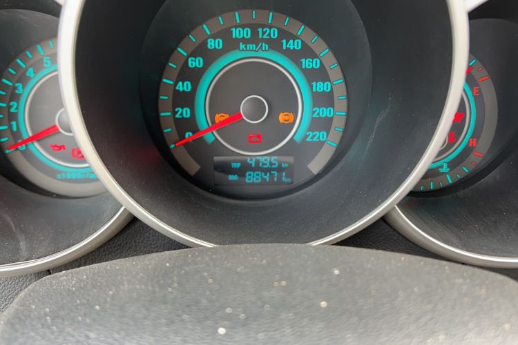 Used CHANGAN Eado 2014 1.6L Manual Elite Version Odometer Close Up