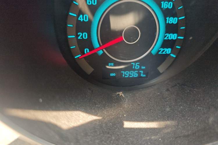 Used CHANGAN Eado 2014 1.6L Manual Luxury Model Odometer Close Up