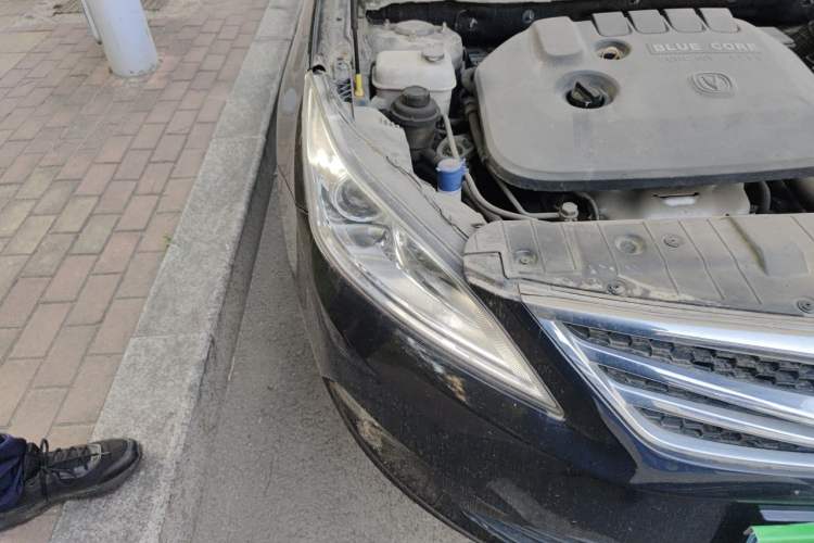 Used CHANGAN Eado 2014 1.6L Manual Luxury Model Right Front Headlight