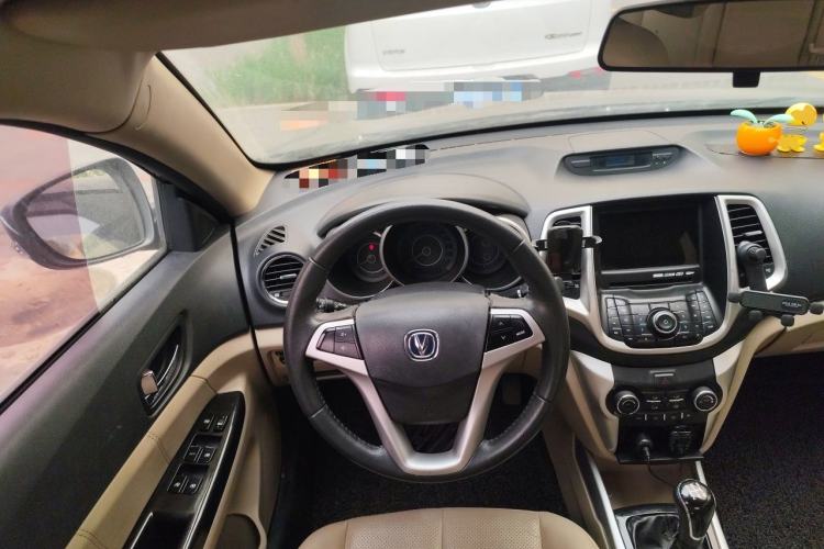 Used CHANGAN Eado 2014 1.6L Manual Luxury Model Steering Wheel
