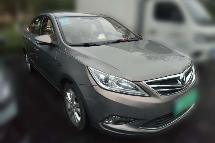 Used CHANGAN Eado 2014 1.6L Manual Luxury Model Front Right 45 Deg