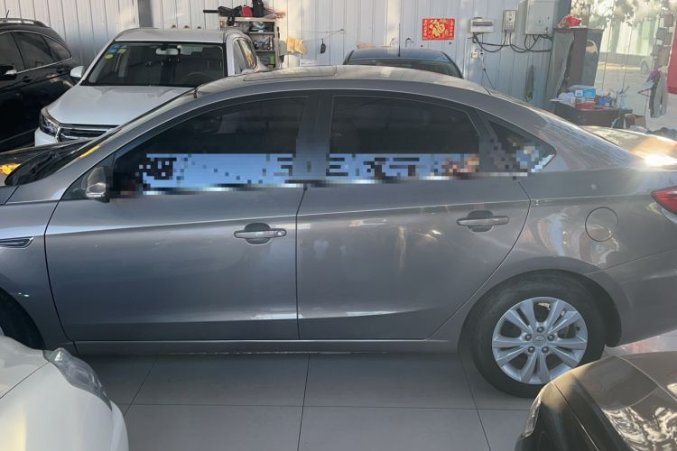 Used CHANGAN Eado 2014 1.6L Manual Luxury Model Exterior 5