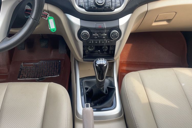 Used CHANGAN Eado 2014 1.6L Manual Luxury Model Gear Lever