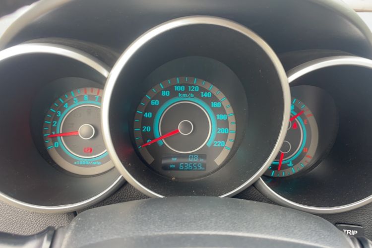 Used CHANGAN Eado 2014 1.6L Manual Luxury Model Instrument Cluster
