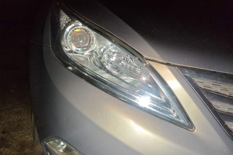 Used CHANGAN Eado 2014 1.6L Manual Luxury Model Right Front Headlight