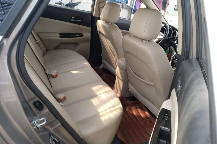 Used CHANGAN Eado 2014 1.6L Manual Luxury Model Right Rear Seat