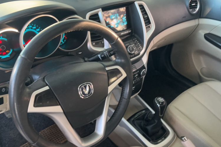 Used CHANGAN Eado 2014 1.6L Manual Luxury Model Steering Wheel