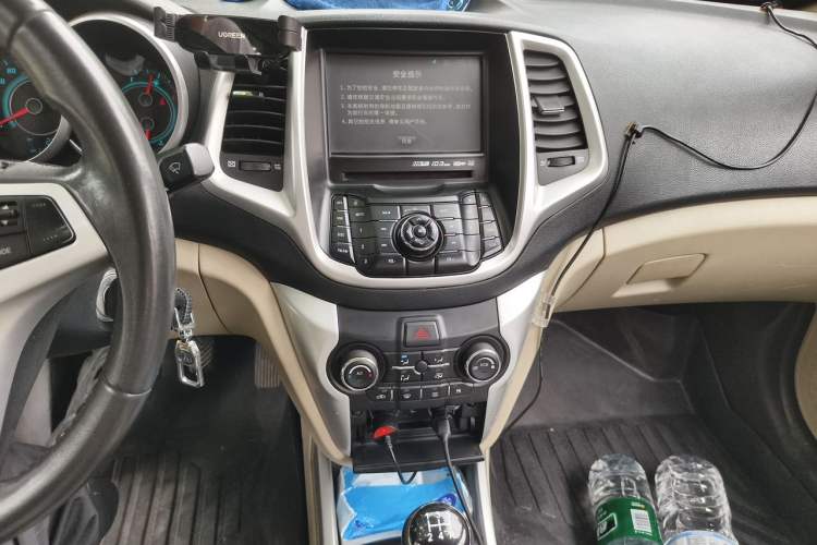 Used CHANGAN Eado 2014 1.6L Manual Luxury Model Audio And AC Panel