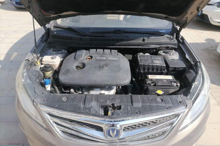 Used CHANGAN Eado 2014 1.6L Manual Luxury Model Engine Bay