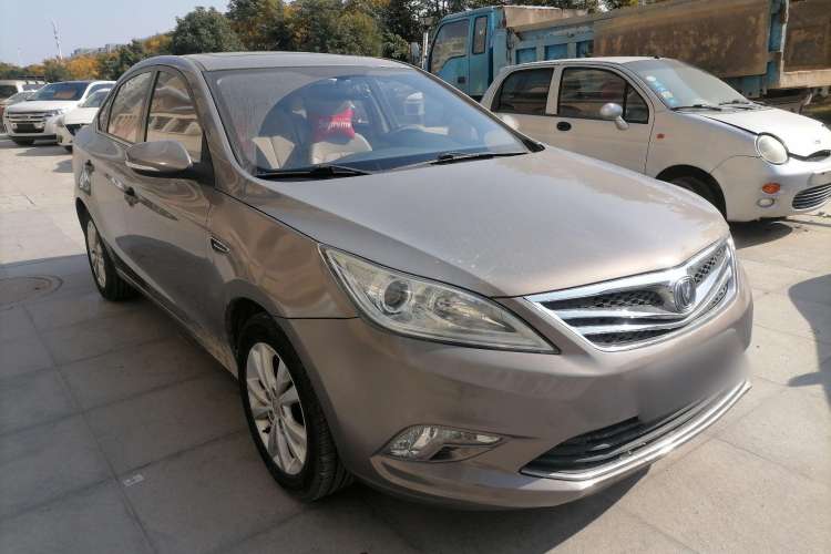 Used CHANGAN Eado 2014 1.6L Manual Luxury Model Front Right 45 Deg