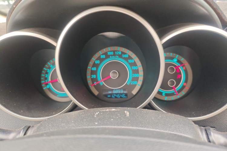 Used CHANGAN Eado 2014 1.6L Manual Luxury Model Instrument Cluster