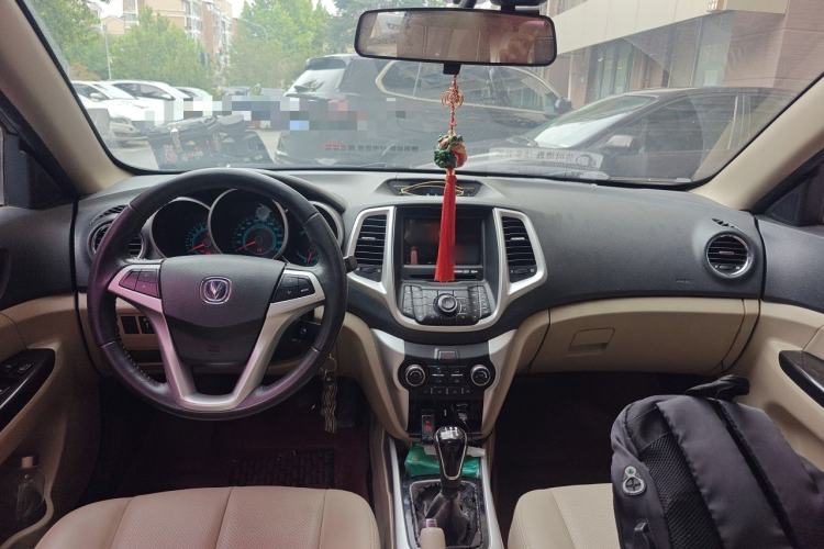 Used CHANGAN Eado 2014 1.6L Manual Elite Version Center Console