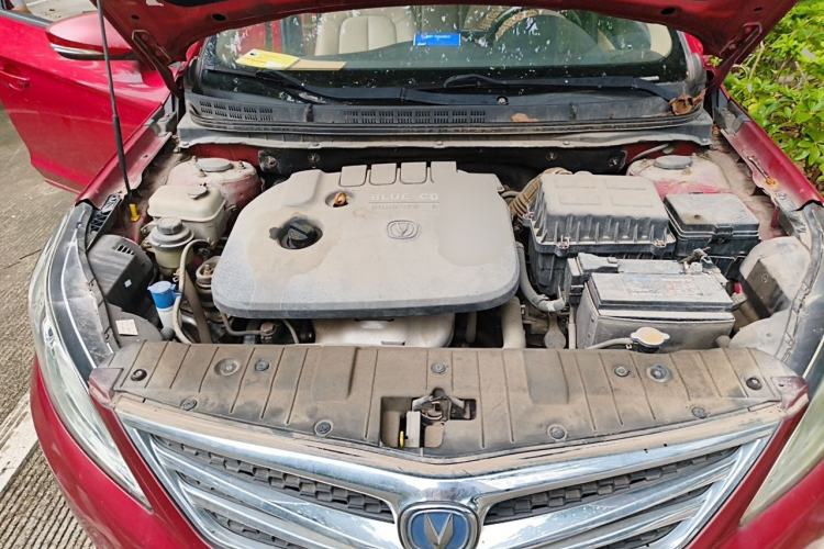 Used CHANGAN Eado 2014 1.6L Manual Luxury Model Engine Bay
