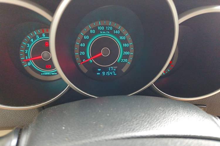 Used CHANGAN Eado 2014 1.6L Manual Luxury Model Odometer Close Up