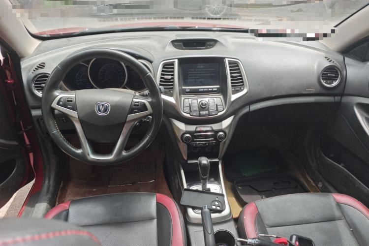 Used CHANGAN Eado 2014 1.6L Automatic Luxury Model Center Console