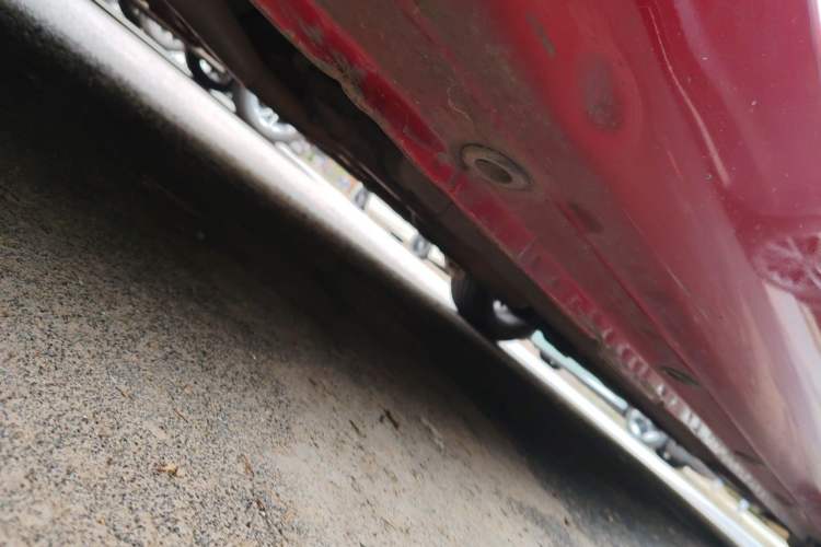 Used CHANGAN Eado 2014 1.6L Manual Luxury Model Chassis Rear Right